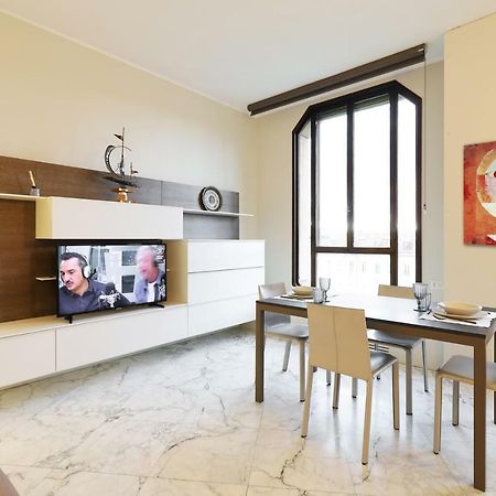 Duomo Luxury Apartment Mediolan Zewnętrze zdjęcie